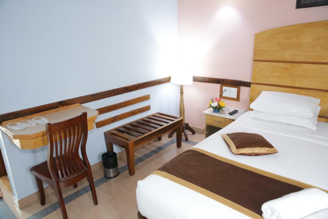 Hotel Presidency Kempegowda International Airport Bangalore Dış mekan fotoğraf